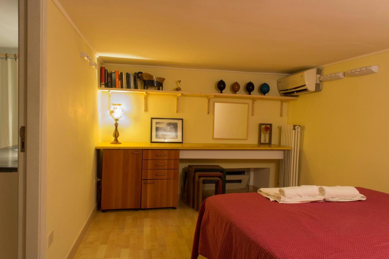 Dimora Dei Giganti Apartment Naples Exterior photo