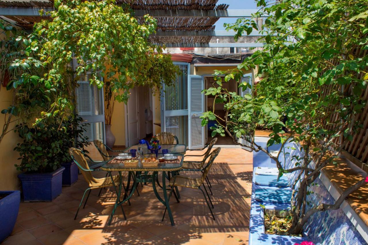 Dimora Dei Giganti Apartment Naples Exterior photo
